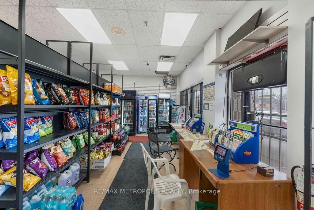 4855 14th Avenue, Unit 7 - Photo 12