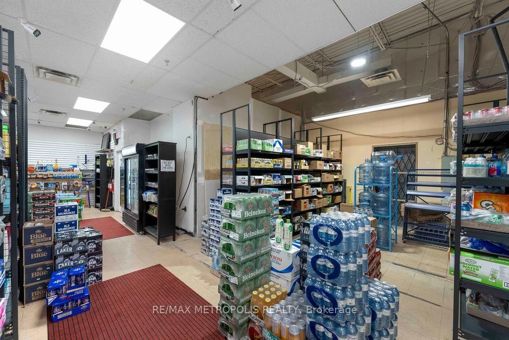 4855 14th Avenue, Unit 7 - Photo 8