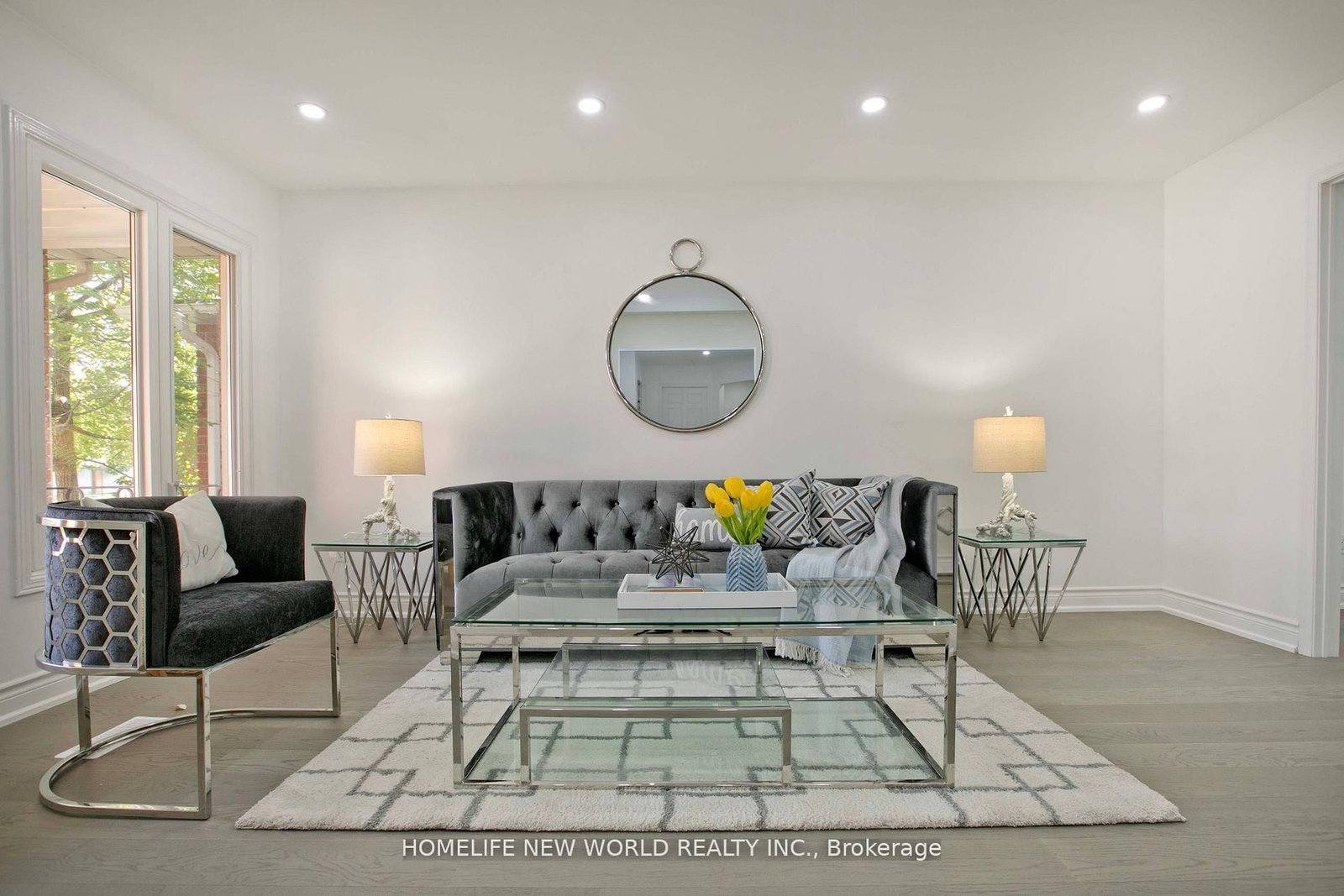 Detached House for sale at 94 Weldrick Road, Richmond Hill, Ontario, L4C 8T7 - Harding - MLS: N12954052