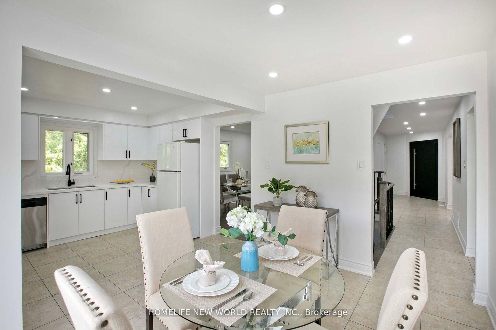 Detached House for sale at 94 Weldrick Road, Richmond Hill, Ontario, L4C 8T7 - Harding - MLS: N12954052