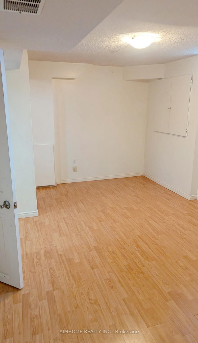 A - 161 Highglen Ave N, Markham, L3R 8T1 | Image 3