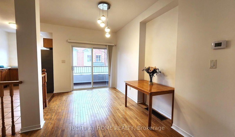 9 Maple Park Way, Markham, L6G 1C5 | Image 3