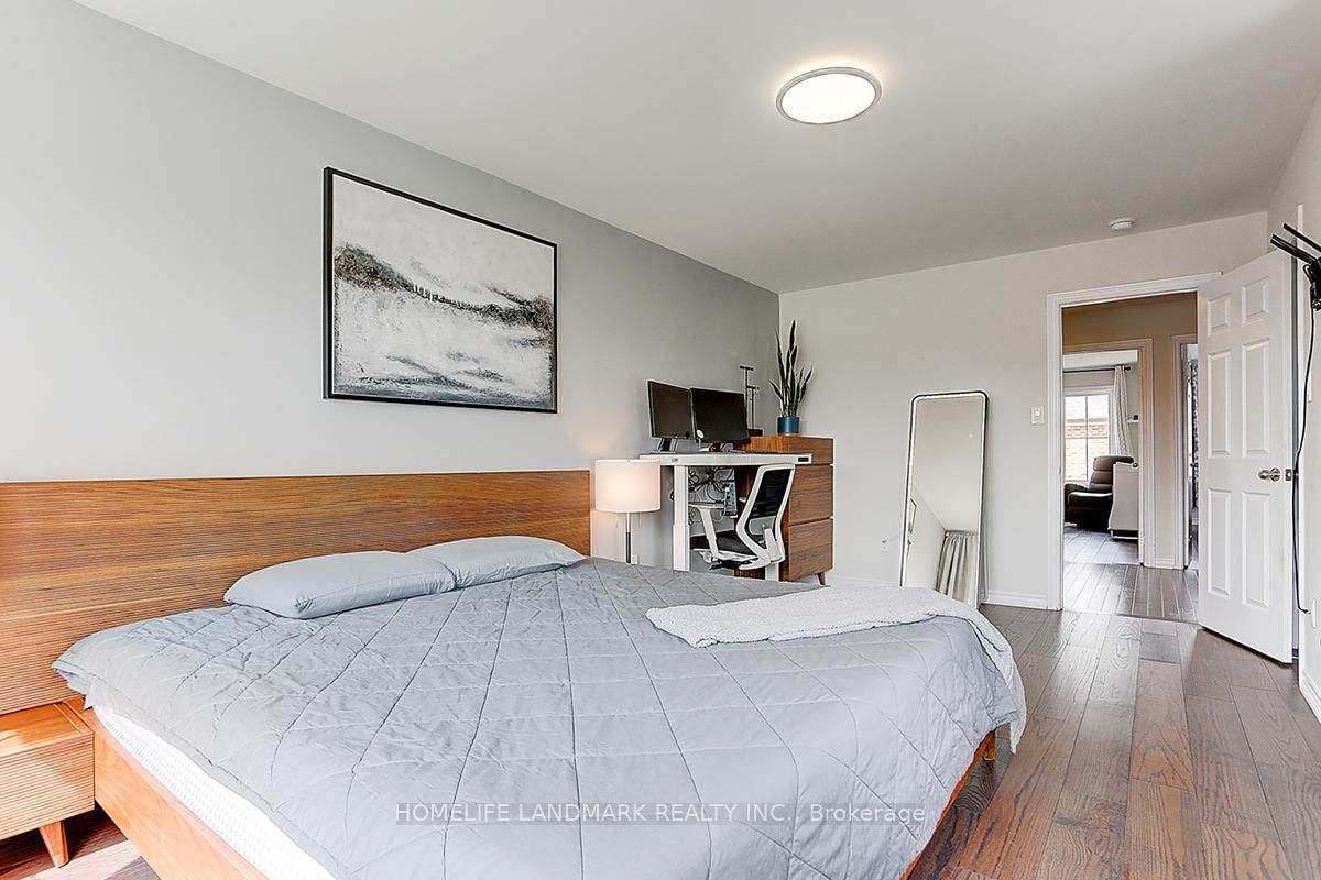 Townhouse for sale at 307 Dundas Way, Markham, Ontario, L6E 0S8 - Greensborough - MLS: N12954786