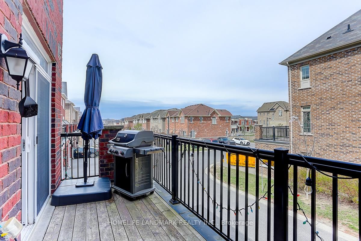 Townhouse for sale at 307 Dundas Way, Markham, Ontario, L6E 0S8 - Greensborough - MLS: N12954786