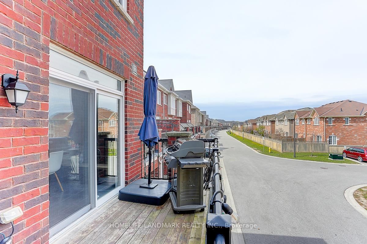 Townhouse for sale at 307 Dundas Way, Markham, Ontario, L6E 0S8 - Greensborough - MLS: N12954786