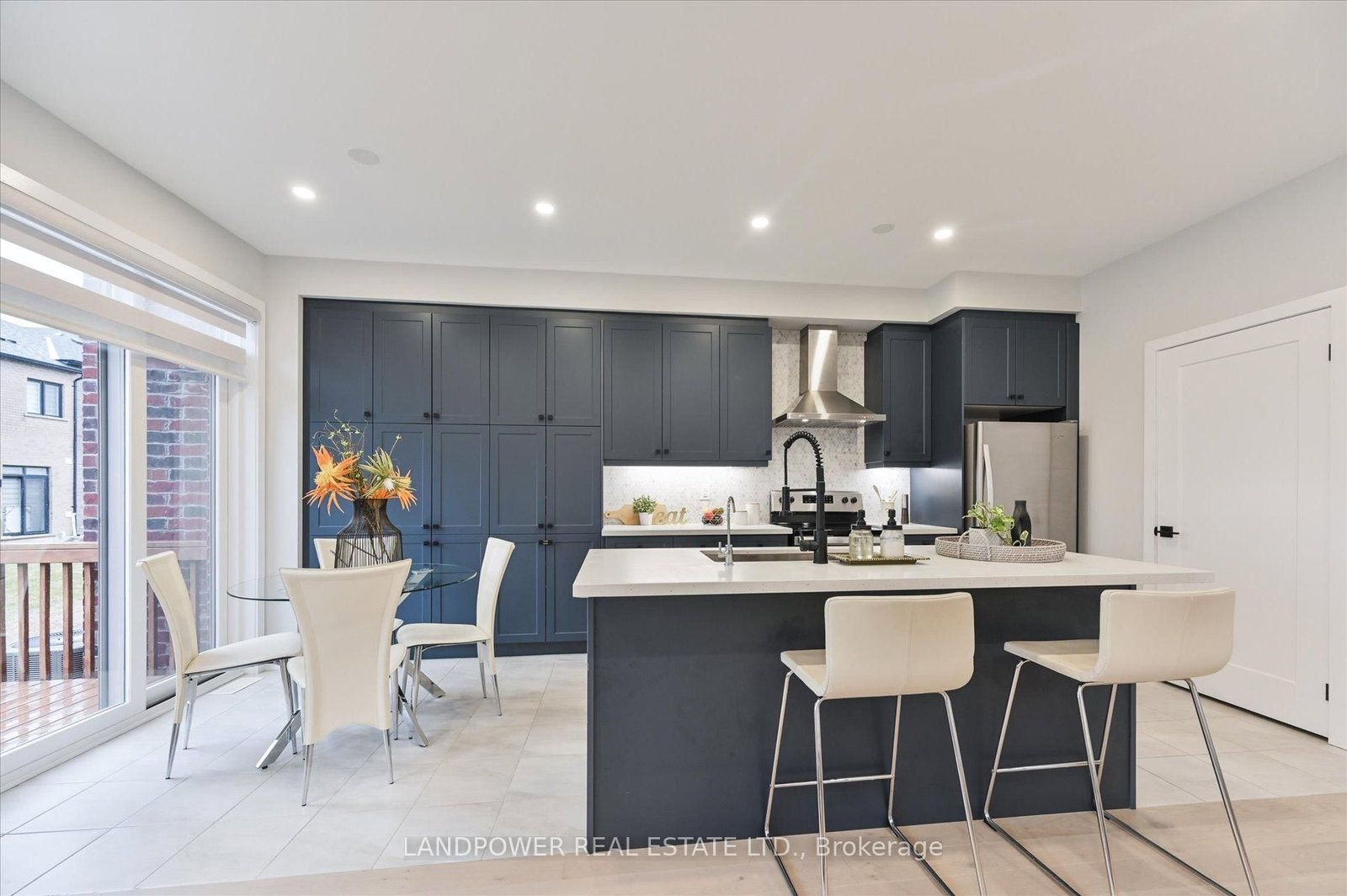 Townhouse for sale at 32 Harvey Bunker Crescent, Markham, Ontario, L6C 3K3 - Angus Glen - MLS: N12954918