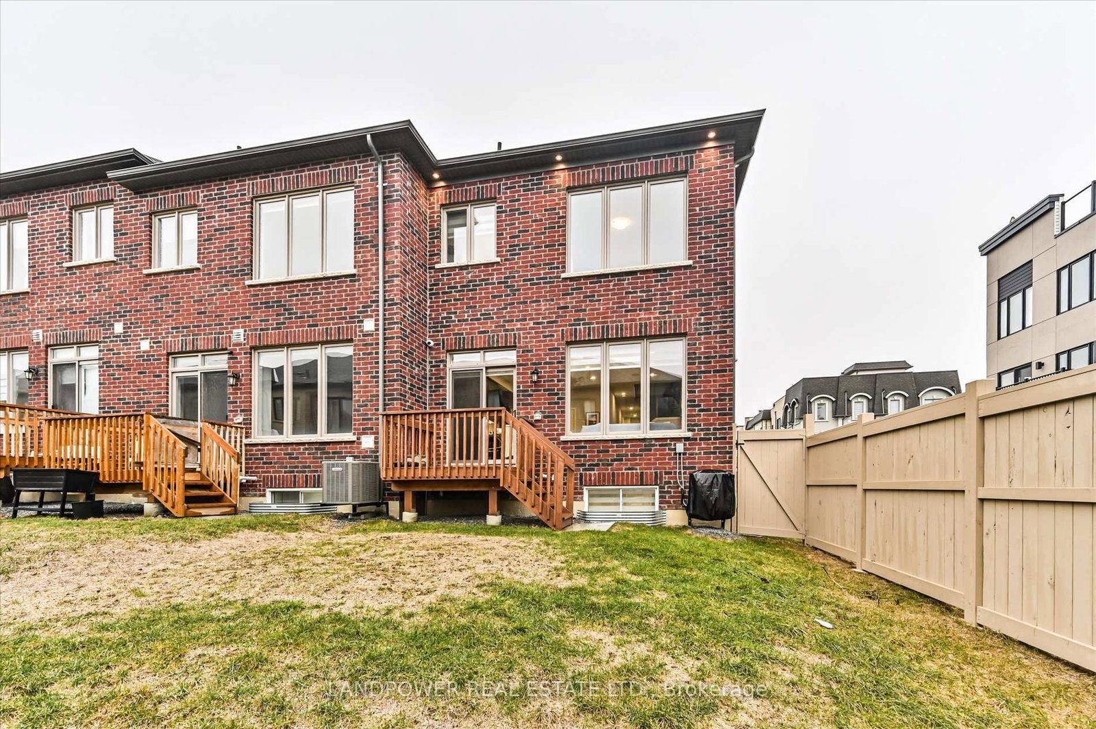 Townhouse for sale at 32 Harvey Bunker Crescent, Markham, Ontario, L6C 3K3 - Angus Glen - MLS: N12954918