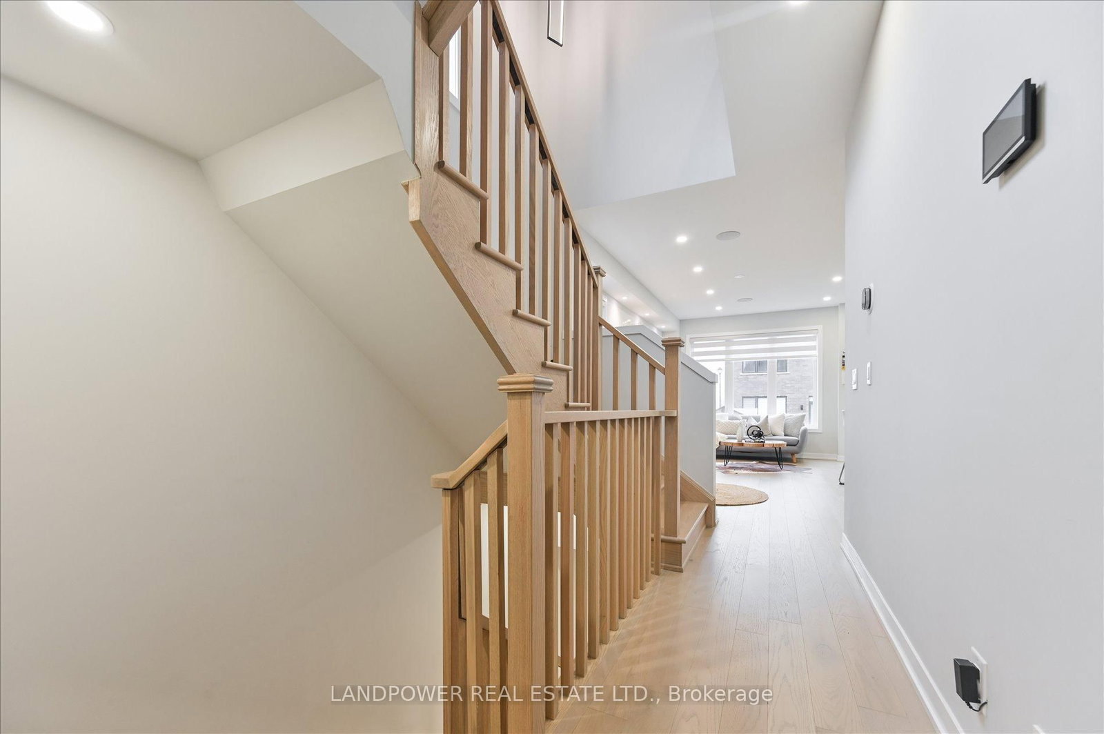 Townhouse for sale at 32 Harvey Bunker Crescent, Markham, Ontario, L6C 3K3 - Angus Glen - MLS: N12954918