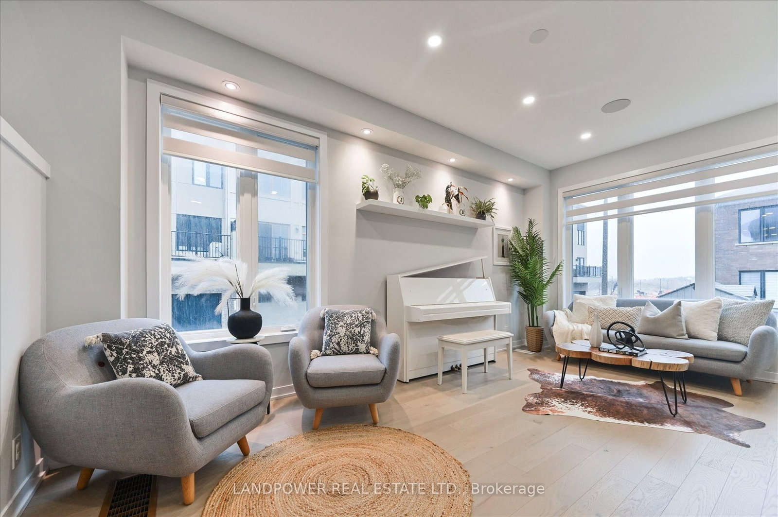 Townhouse for sale at 32 Harvey Bunker Crescent, Markham, Ontario, L6C 3K3 - Angus Glen - MLS: N12954918