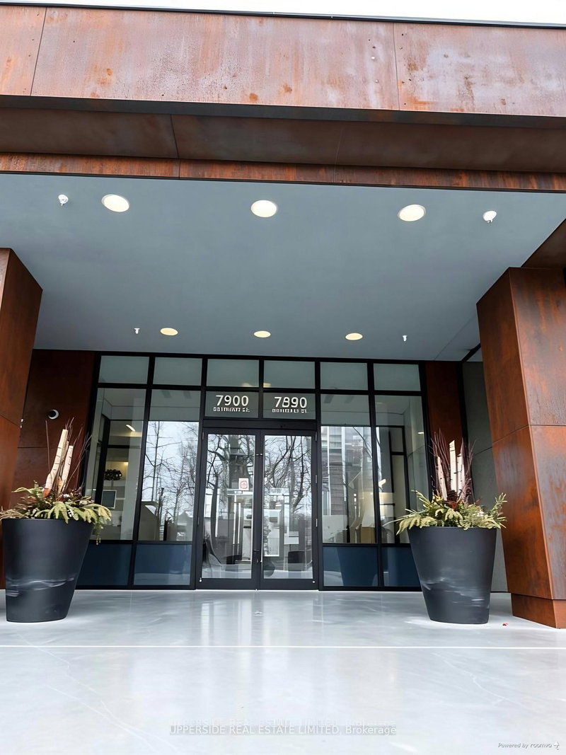 1702 - 7890 bathurst St E, Vaughan, L4J 0J9 | Image 2