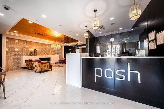 205 - 520 Steeles Avenue W