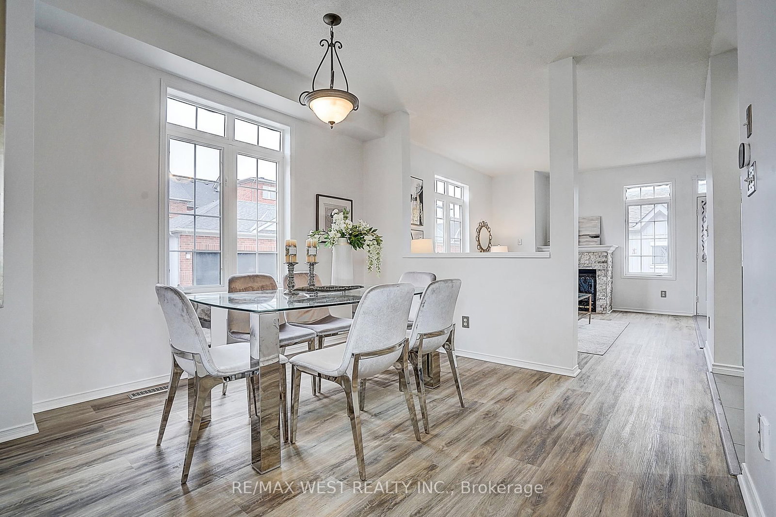 Townhouse for sale at 11 Dancers Drive, Markham, Ontario, L6C 2C4 - Angus Glen - MLS: N12955452