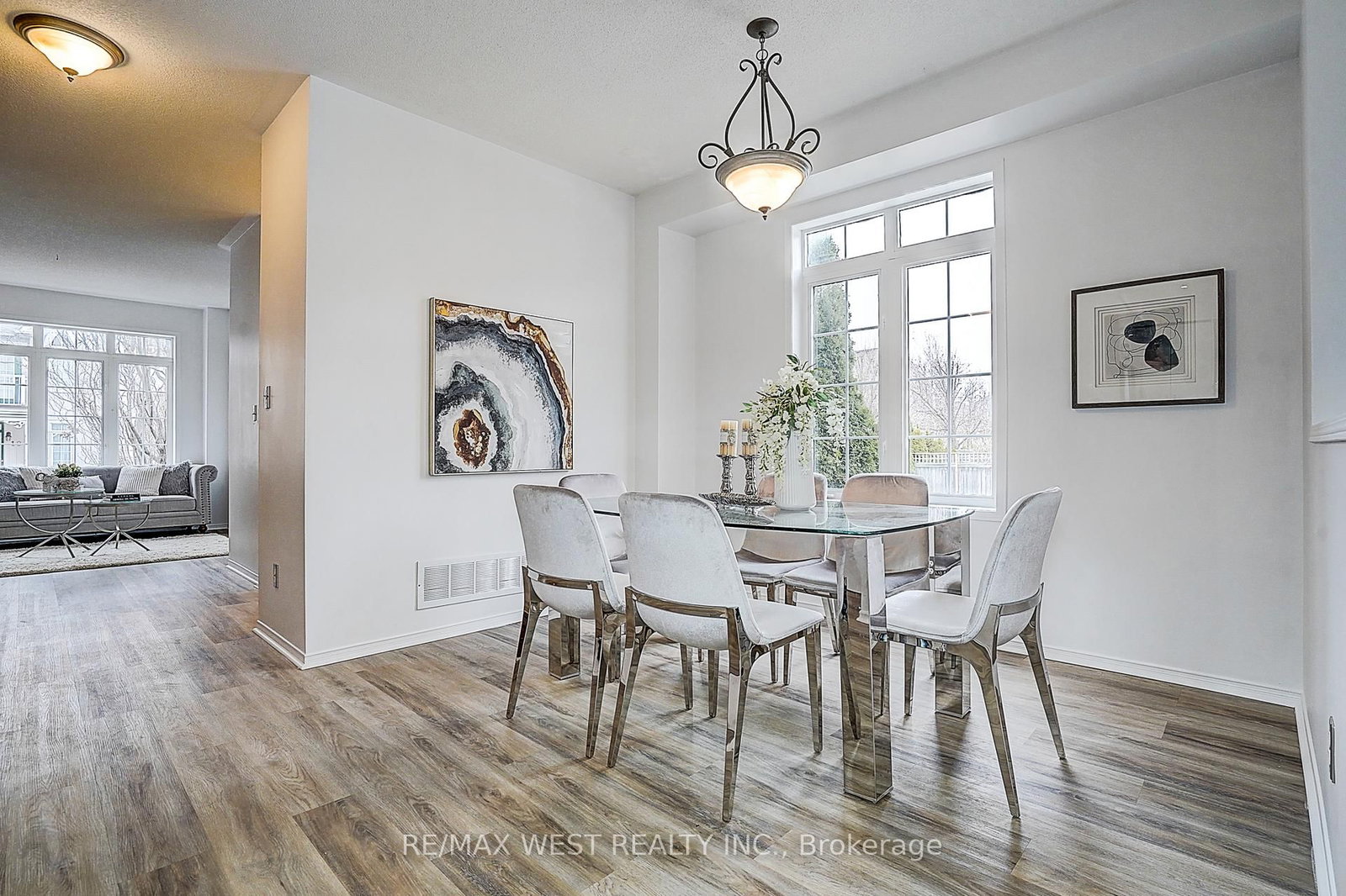 Townhouse for sale at 11 Dancers Drive, Markham, Ontario, L6C 2C4 - Angus Glen - MLS: N12955452