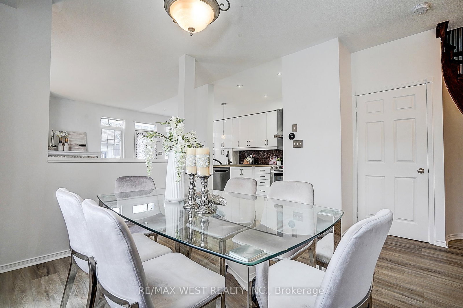 Townhouse for sale at 11 Dancers Drive, Markham, Ontario, L6C 2C4 - Angus Glen - MLS: N12955452