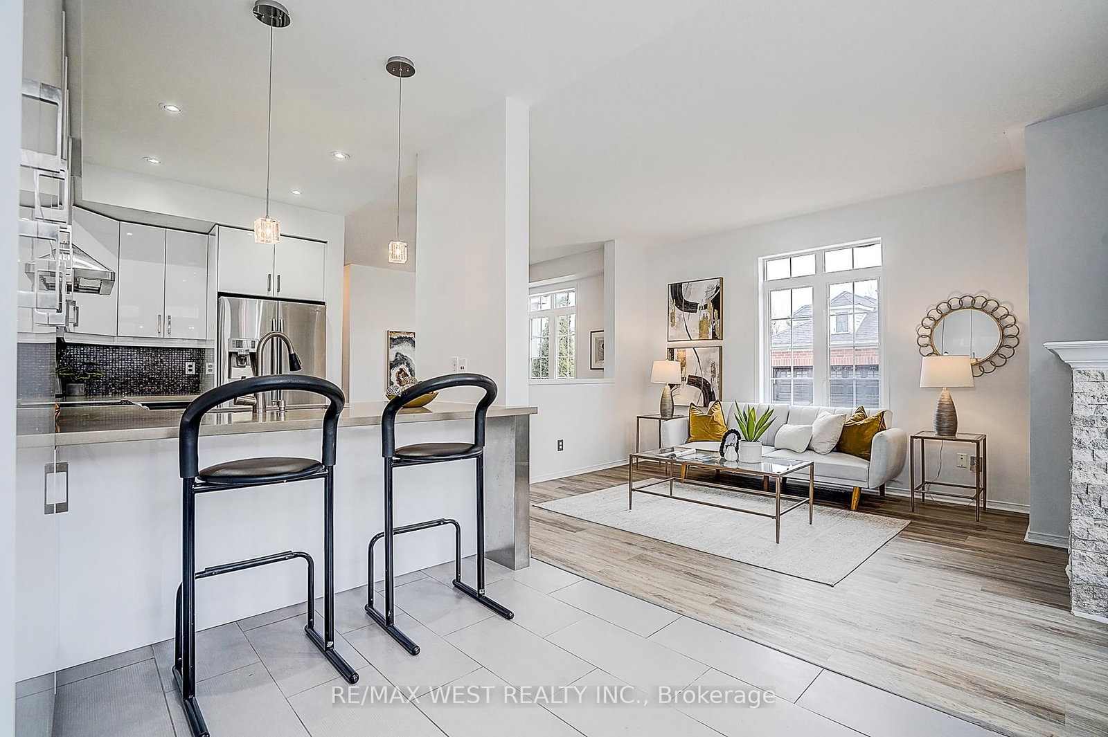 Townhouse for sale at 11 Dancers Drive, Markham, Ontario, L6C 2C4 - Angus Glen - MLS: N12955452