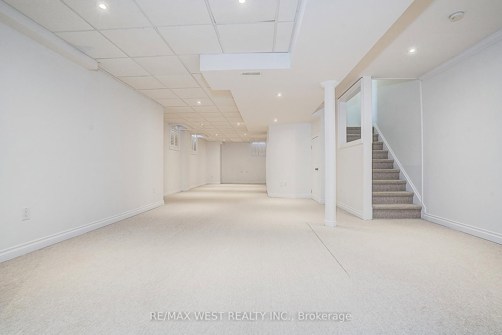 Townhouse for sale at 11 Dancers Drive, Markham, Ontario, L6C 2C4 - Angus Glen - MLS: N12955452