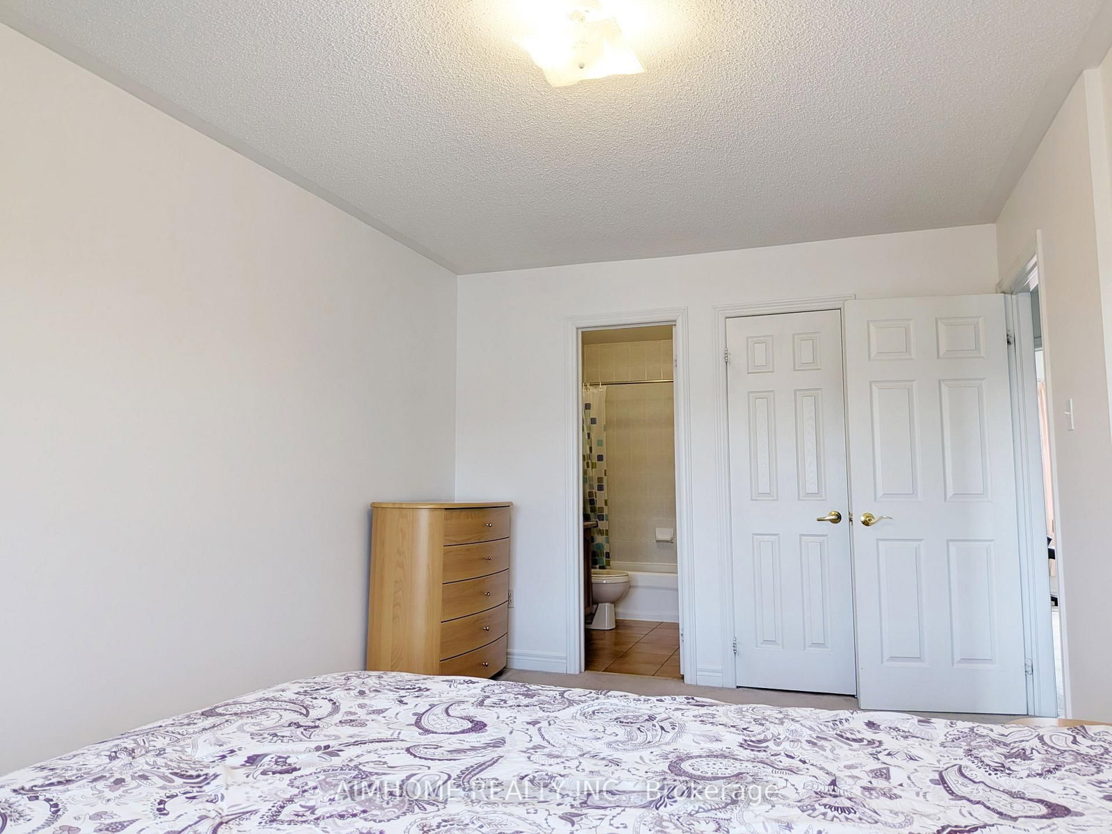 Townhouse for sale at 74 Sunway Square, Markham, Ontario, L3P 7X5 - Raymerville - MLS: N12955456