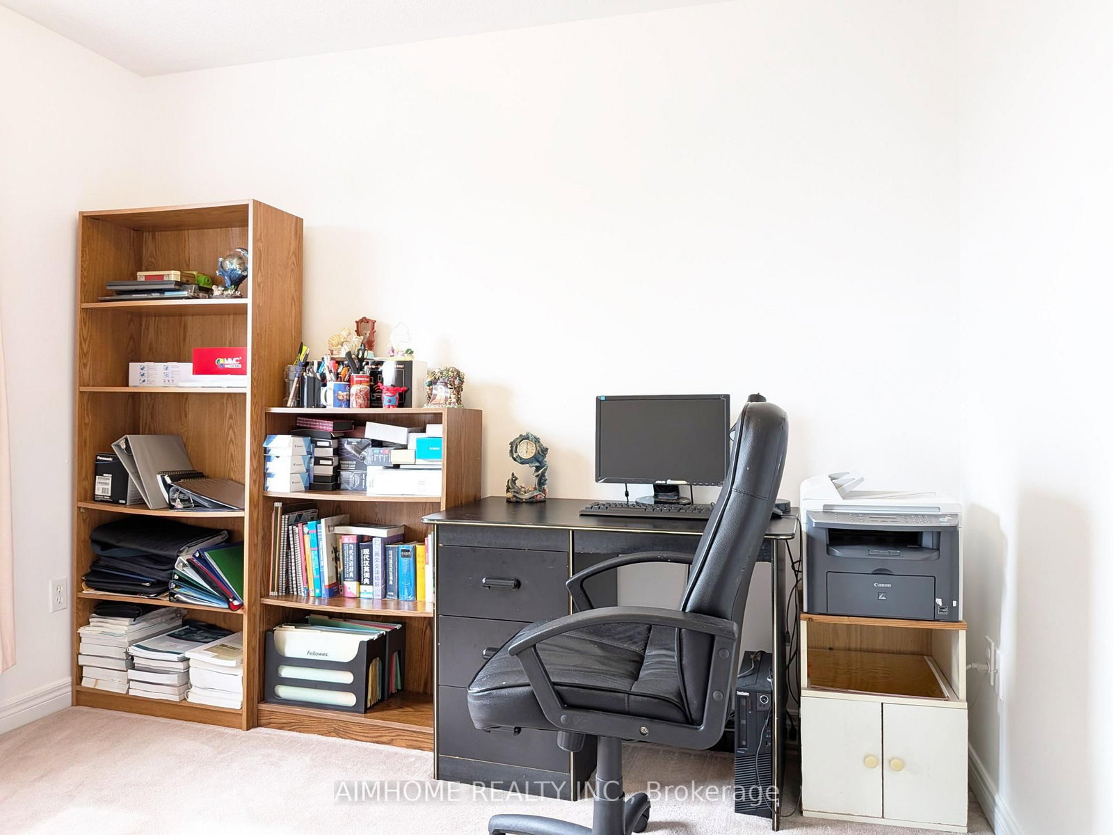 Townhouse for sale at 74 Sunway Square, Markham, Ontario, L3P 7X5 - Raymerville - MLS: N12955456