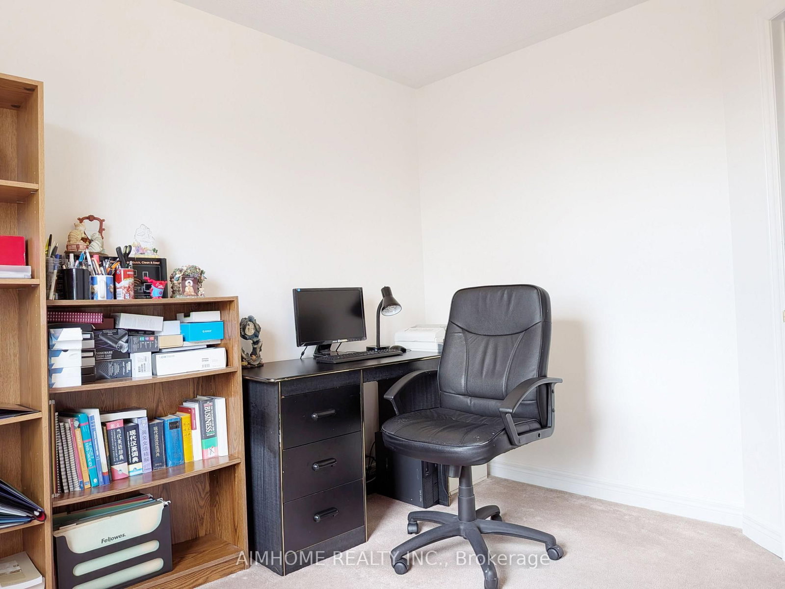 Townhouse for sale at 74 Sunway Square, Markham, Ontario, L3P 7X5 - Raymerville - MLS: N12955456