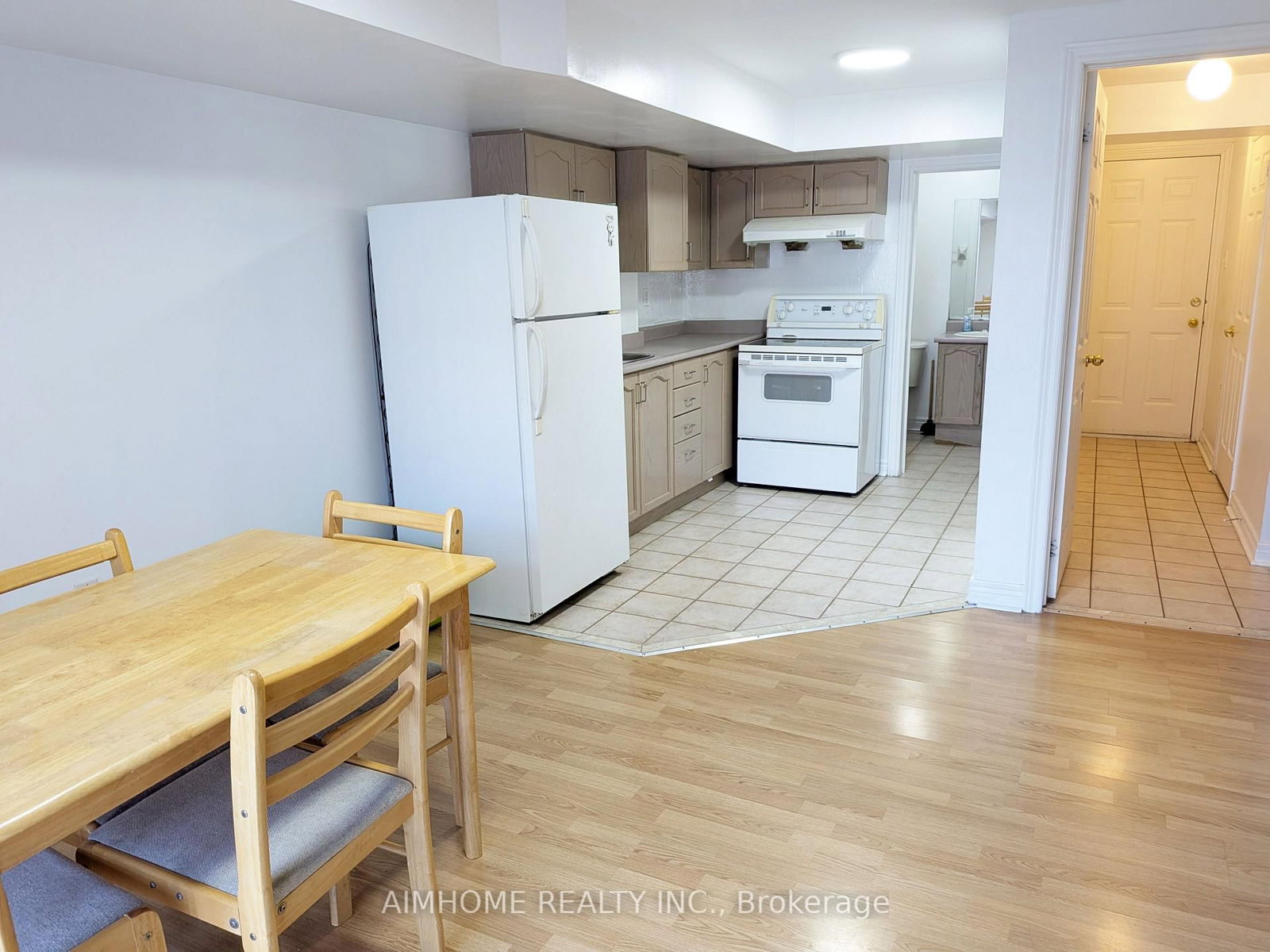 Townhouse for sale at 74 Sunway Square, Markham, Ontario, L3P 7X5 - Raymerville - MLS: N12955456