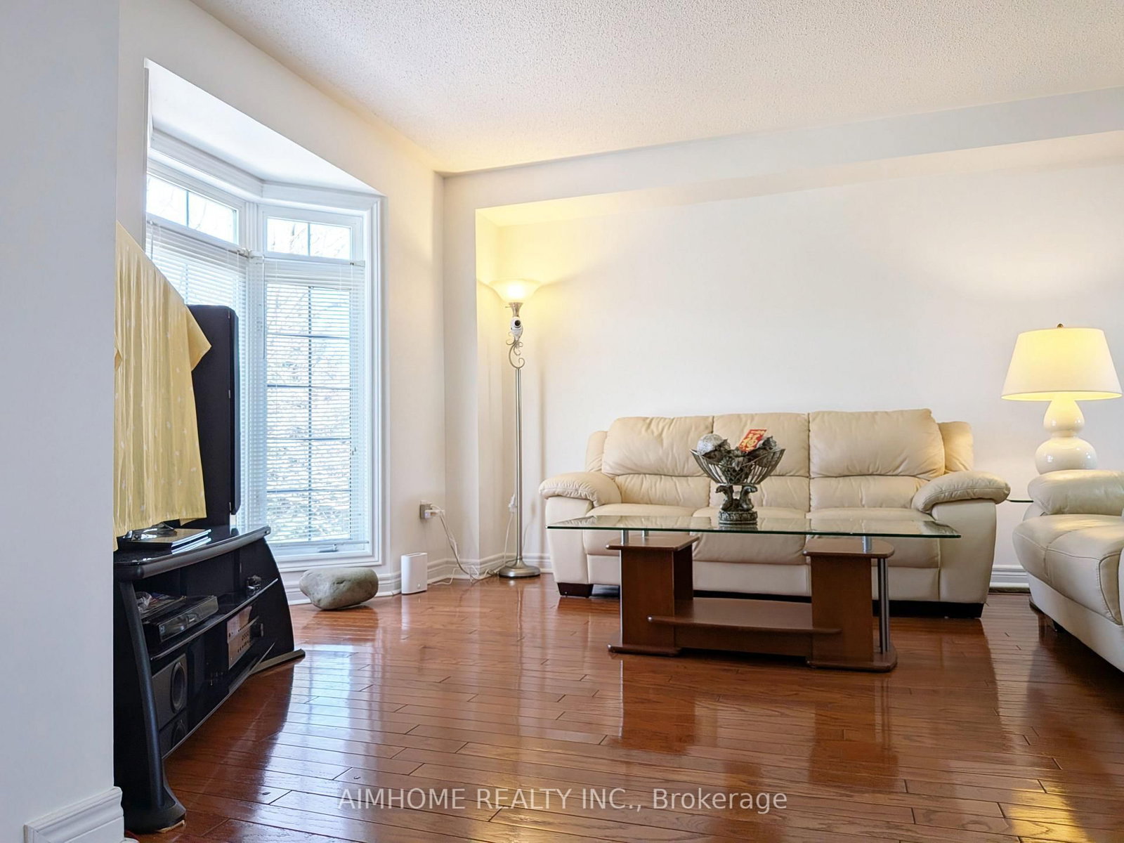 Townhouse for sale at 74 Sunway Square, Markham, Ontario, L3P 7X5 - Raymerville - MLS: N12955456