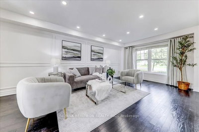 76 Gas Lamp Lane | Markham | Image