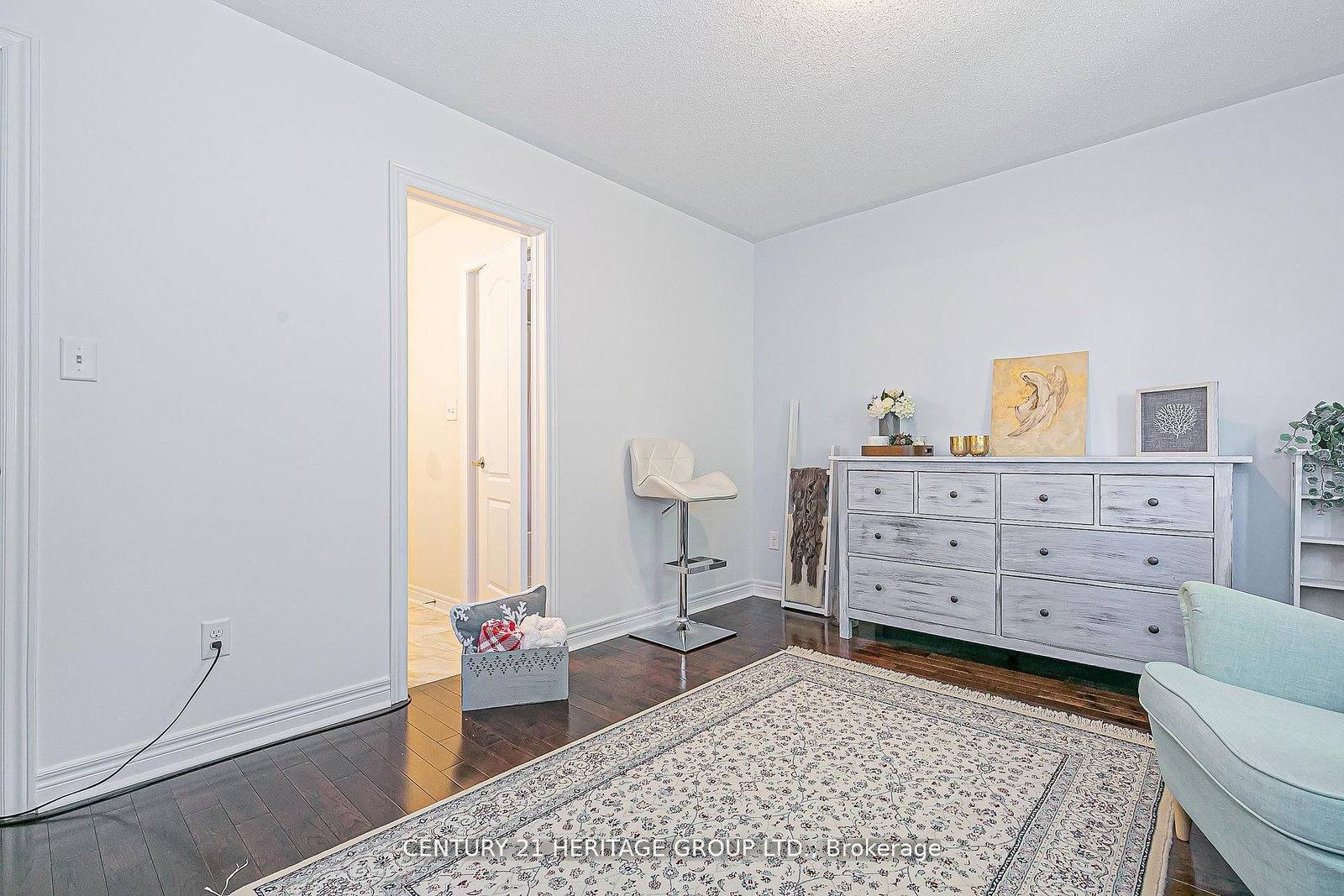 Detached House for sale at 44 Madison Avenue, Richmond Hill, Ontario, L4E 2Z6 - Oak Ridges - MLS: N12955828