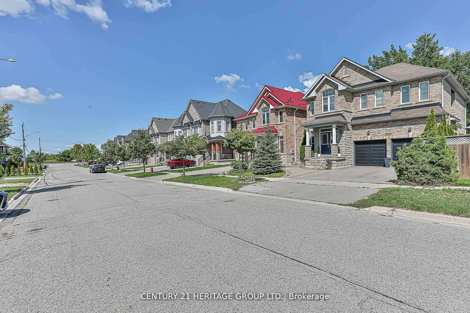 Detached House for sale at 44 Madison Avenue, Richmond Hill, Ontario, L4E 2Z6 - Oak Ridges - MLS: N12955828