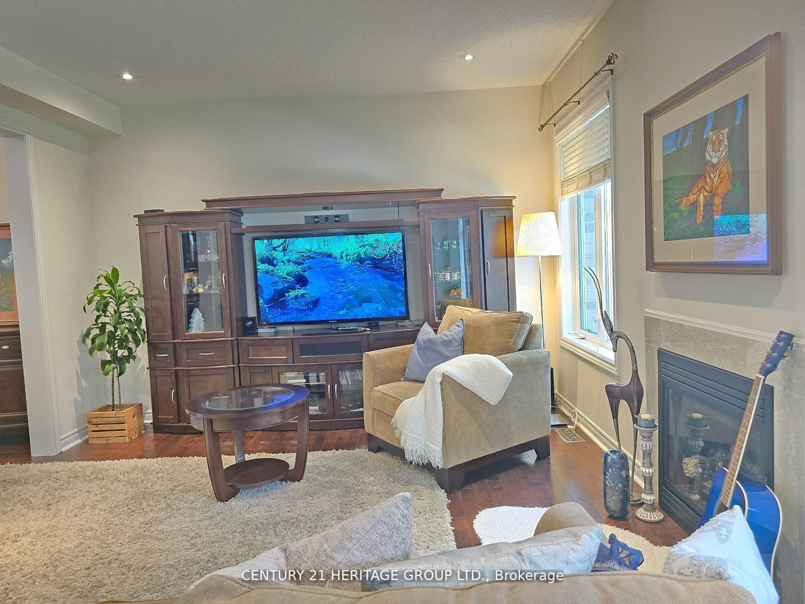 Detached House for sale at 44 Madison Avenue, Richmond Hill, Ontario, L4E 2Z6 - Oak Ridges - MLS: N12955828