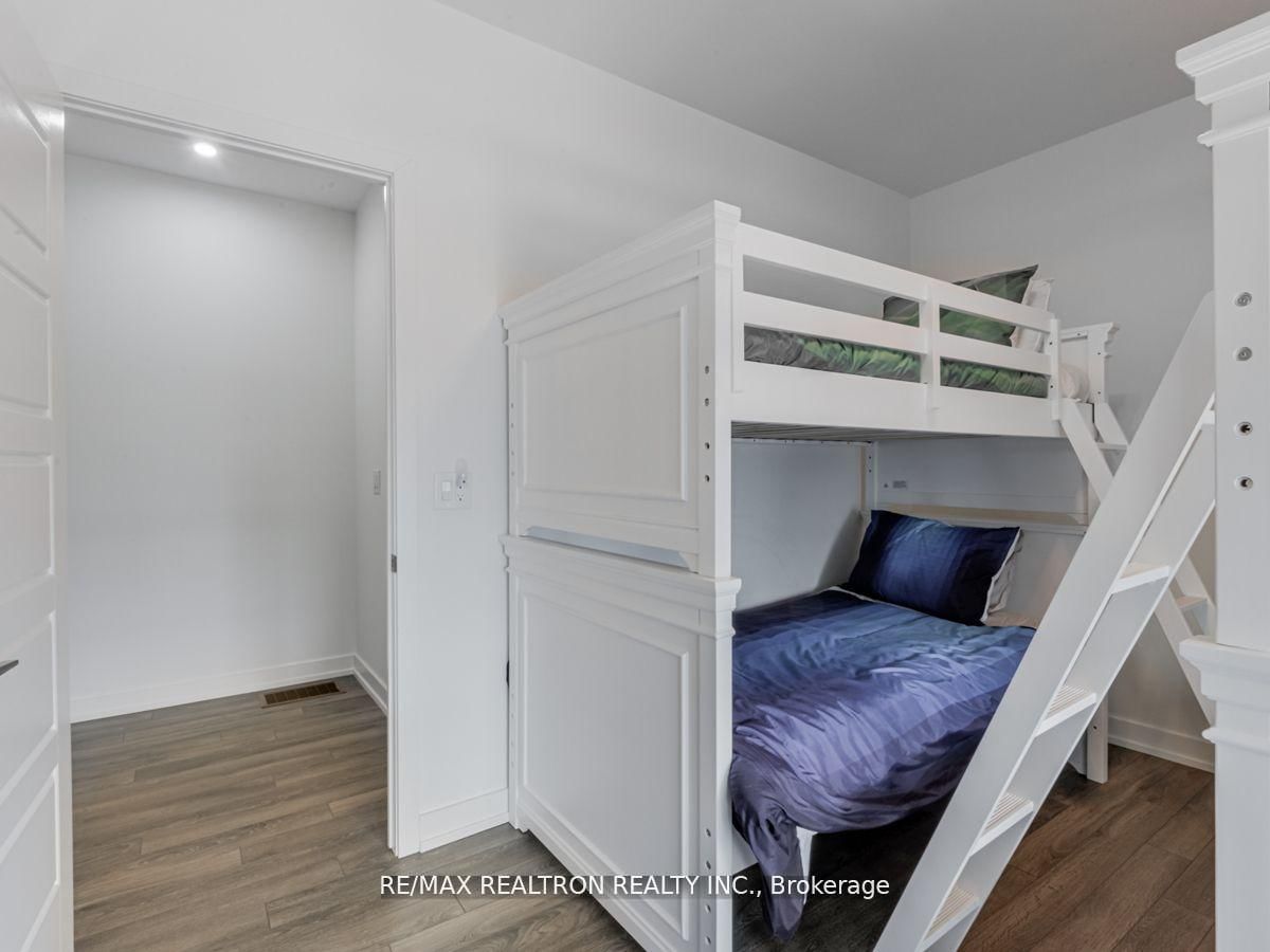 261 Broward Way • #48 • Innisfil, ON photo 18