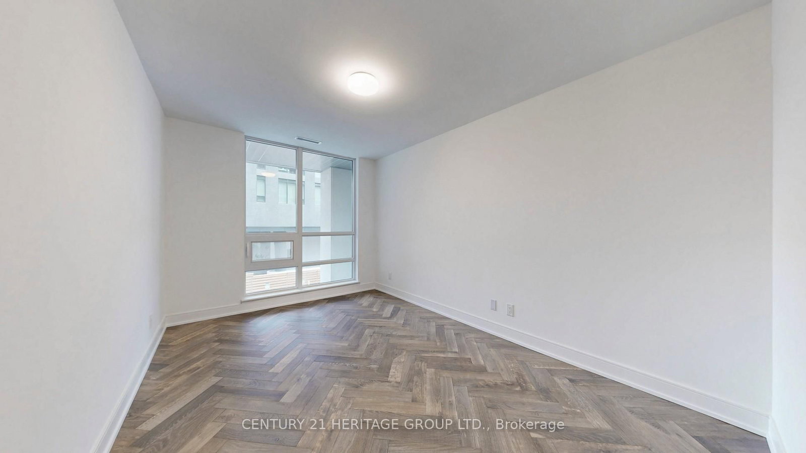 8888 YONGE Street, Unit 103 W/L - Photo 25