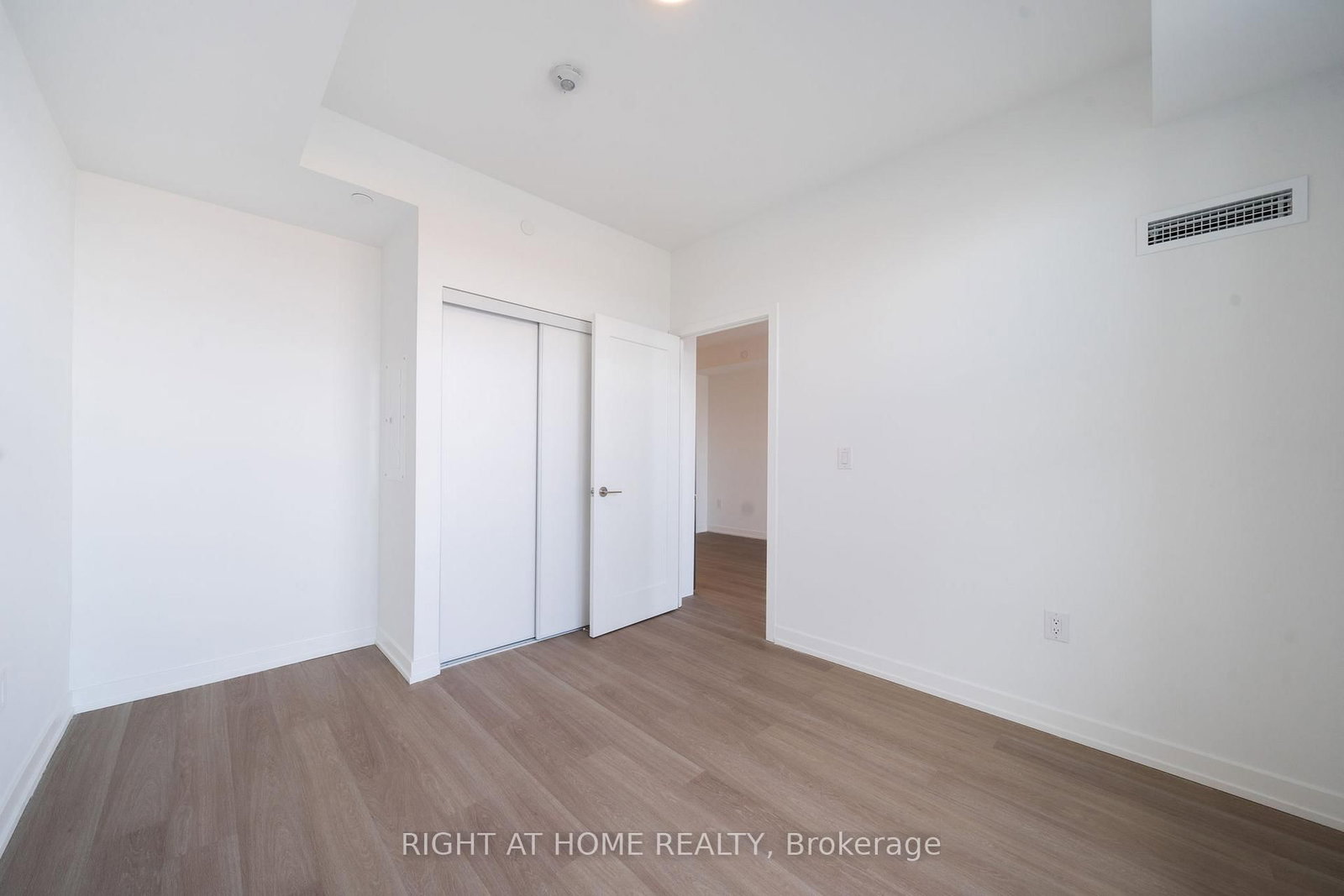 9751 Markham Road, Unit 211 - Photo 14