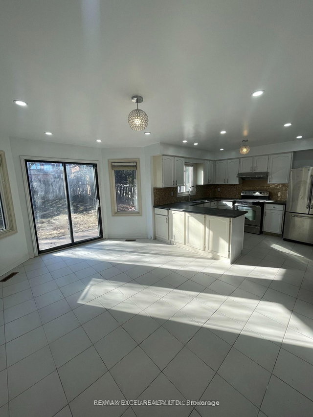 Main - 60 Normandy Crescent