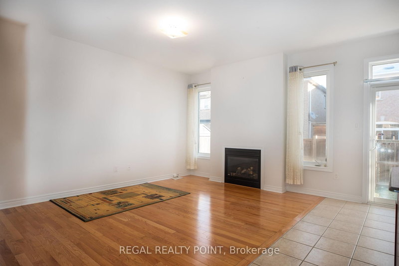 69 Maria Rd, Markham, L6E 0N9 | Image 3