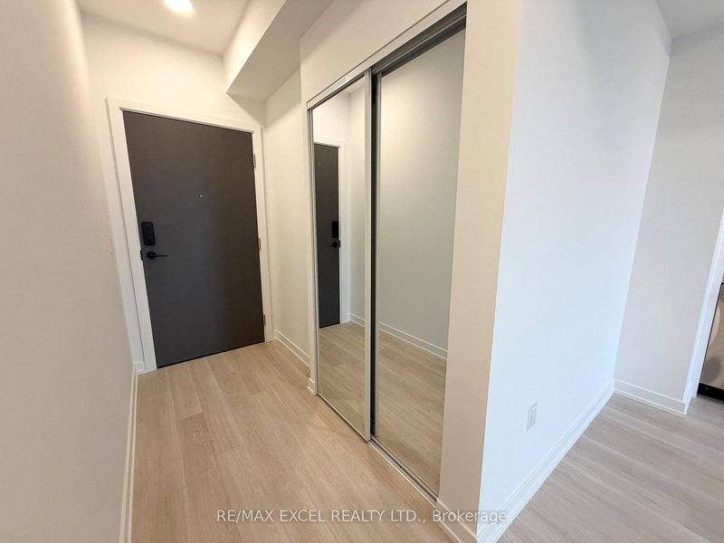 home for lease on B212-9751 Markham Road