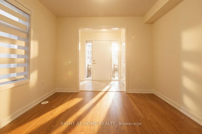 42 Dandara Gate, Vaughan, L4L 1V8 | Image 3