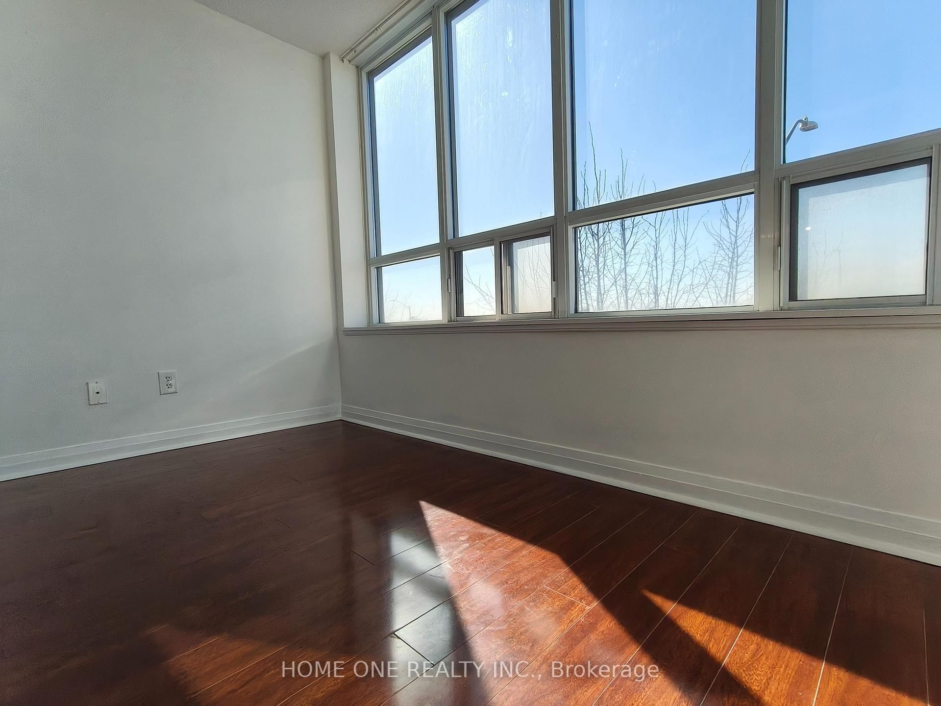 7363 Kennedy Road, Unit 315