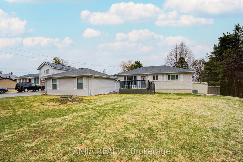 home for sale on 1369 Ravenshoe Road