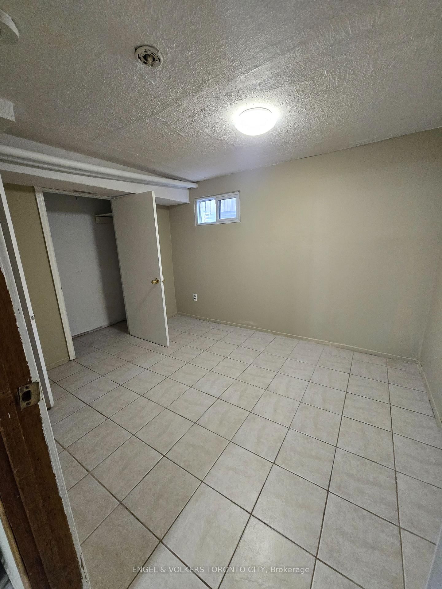 14 Richardson Drive, Unit B - Photo 5