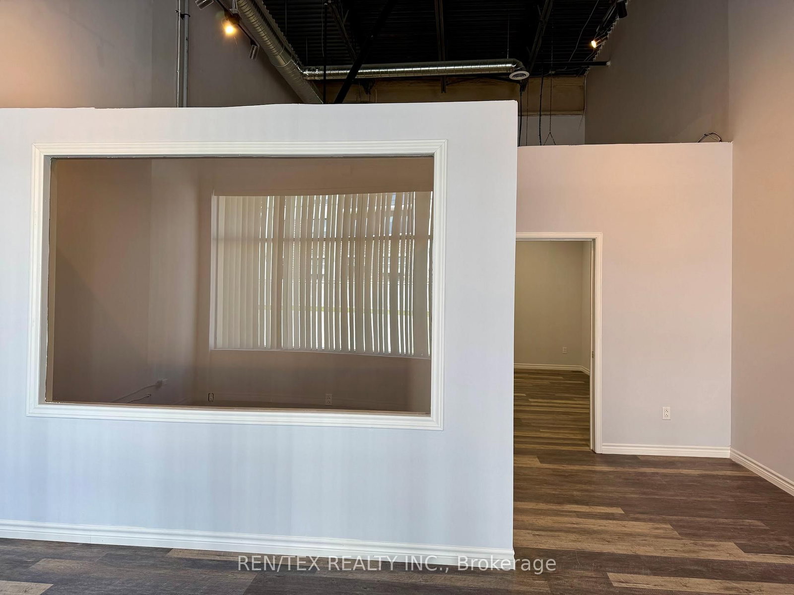 155 Mostar Street, Unit 11 - Photo 16