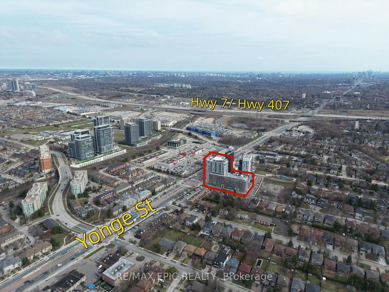 613 - 8888 Yonge St, Richmond Hill, L4C 5V6 | Image 2