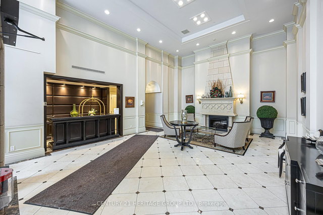 211 - 310 Red Maple Road