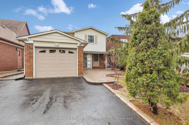 47 Aberfeldy Cres, Markham, L3T 4C1 | Image 2