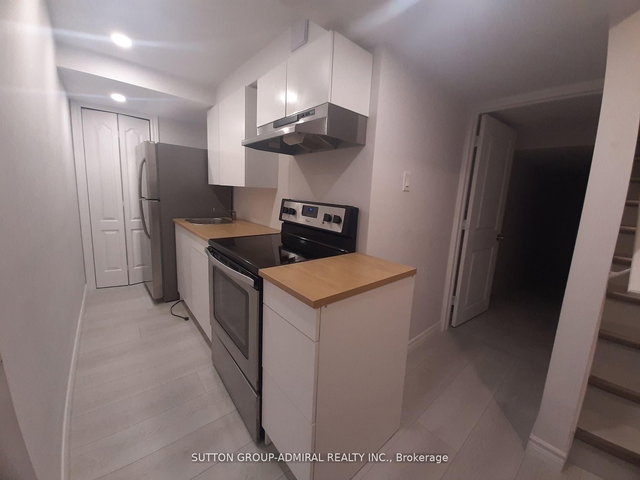 102 Lower - 1331 Major Mackenzie Drive