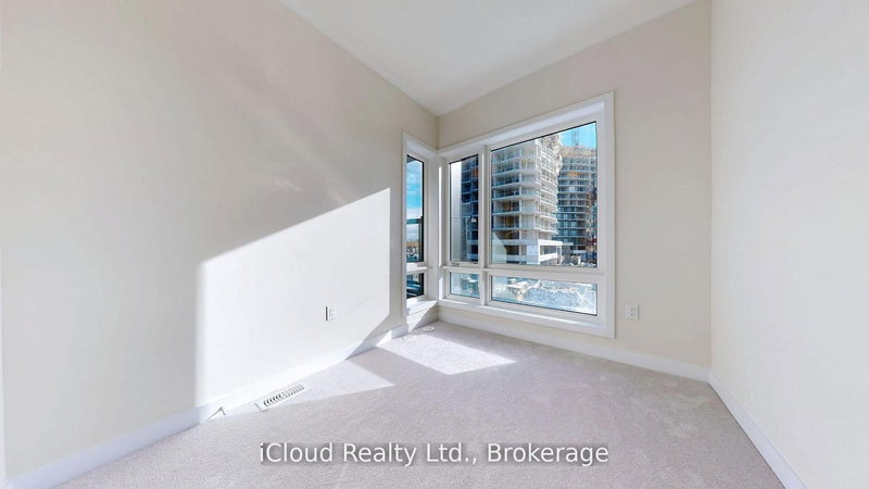 38 Dandara Gate, Vaughan, L4L 0M6 | Image 2