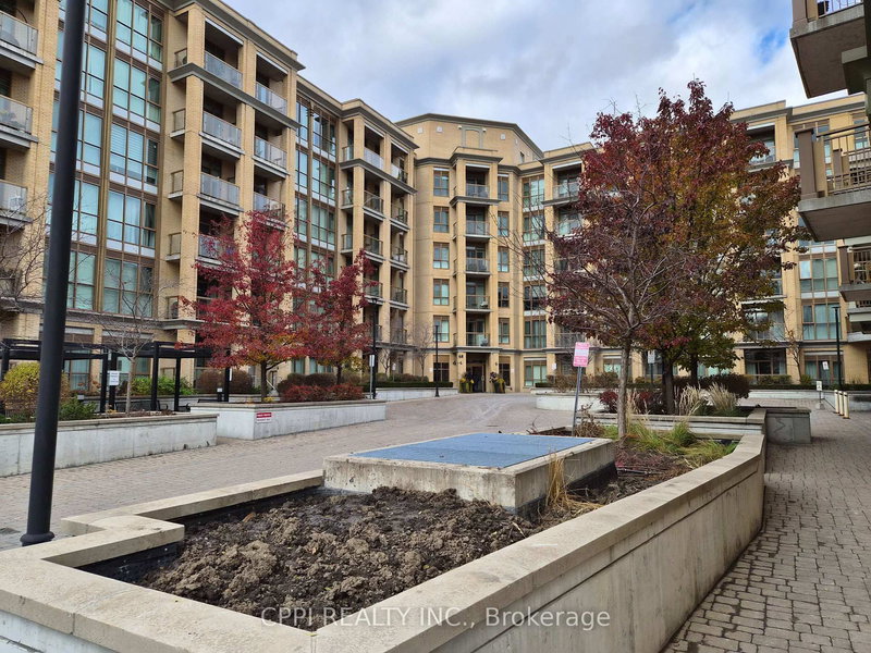 329 - 68 Main St N, Markham, L3P 0N5 | Image 2