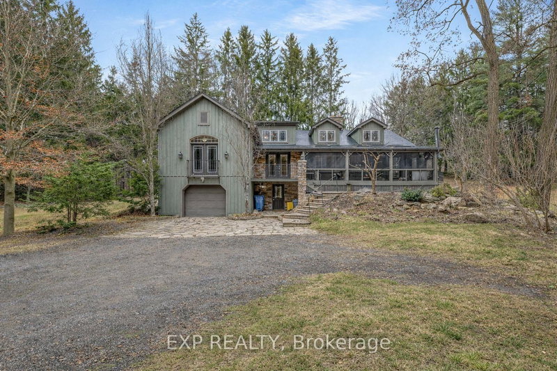 115 Fog Rd, King, L7B 1A3 | Image 2