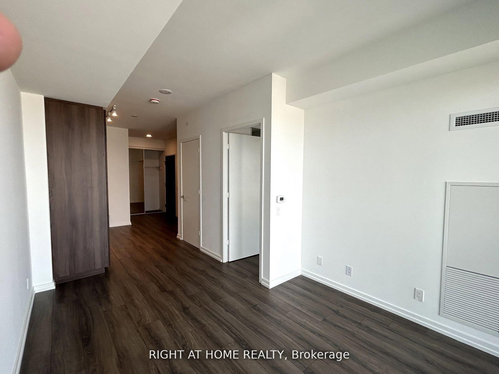 7890 Jane Street, Unit 5207 - Photo 17