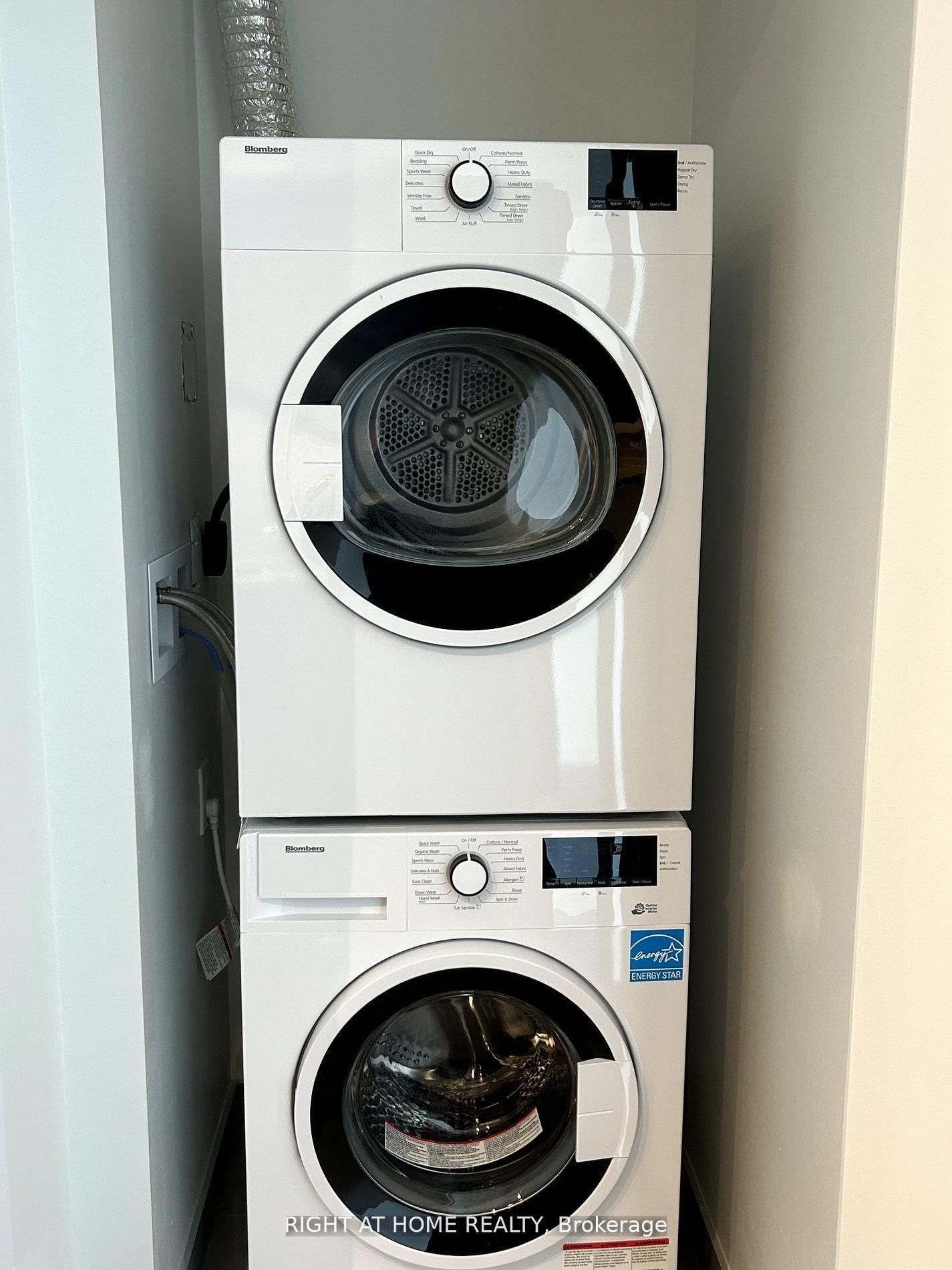 7890 Jane Street, Unit 5207 - Photo 19