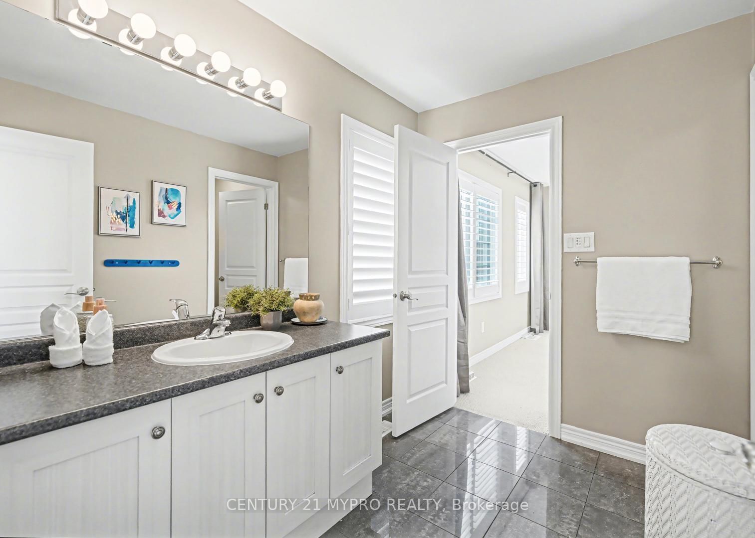 Detached House for sale at 87 Fred Mclaren Boulevard, Markham, Ontario, L6E 0L3 - Wismer - MLS: N12962456